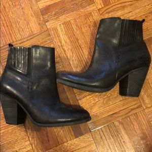 Vince camuto bootie heels